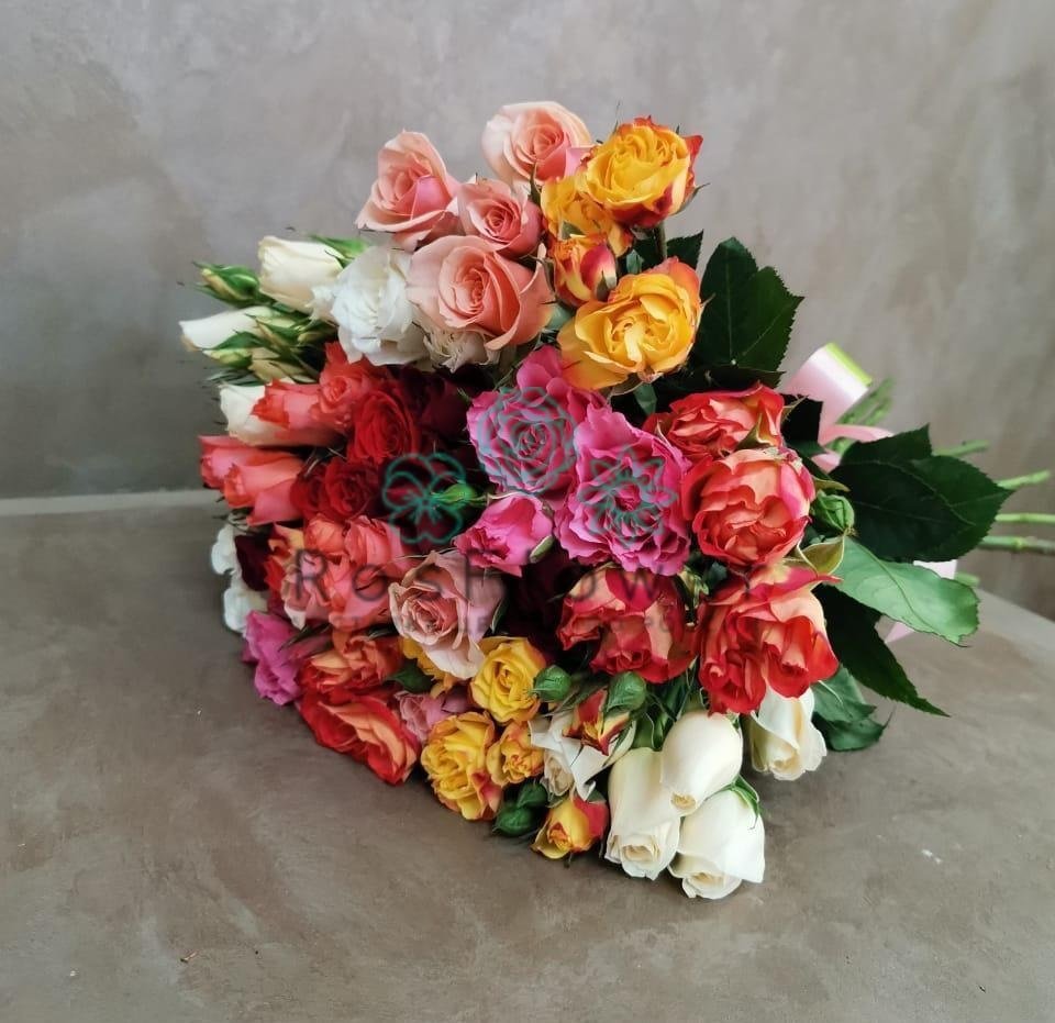 Букет цветов из: Розы в Орджоникидзевском