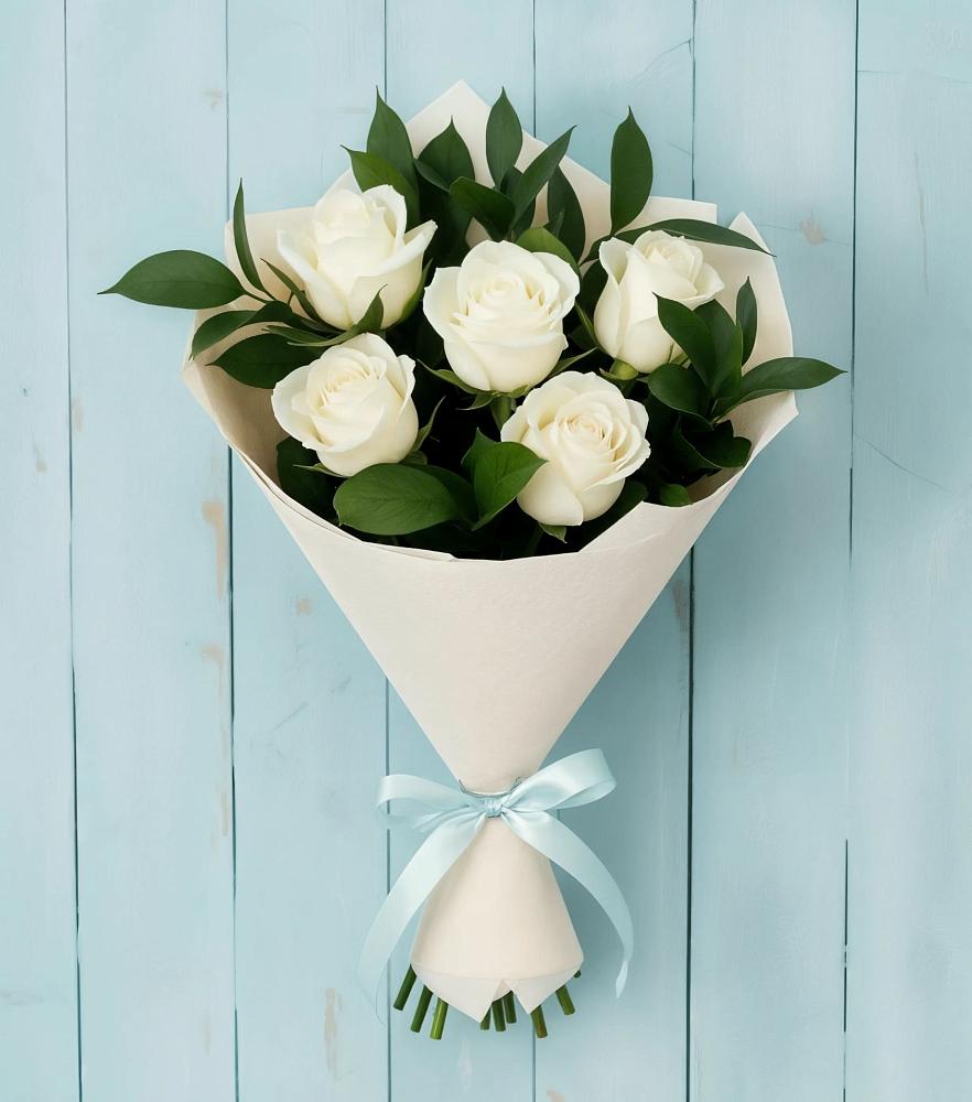 Букет цветов из: Розы в Орджоникидзевском