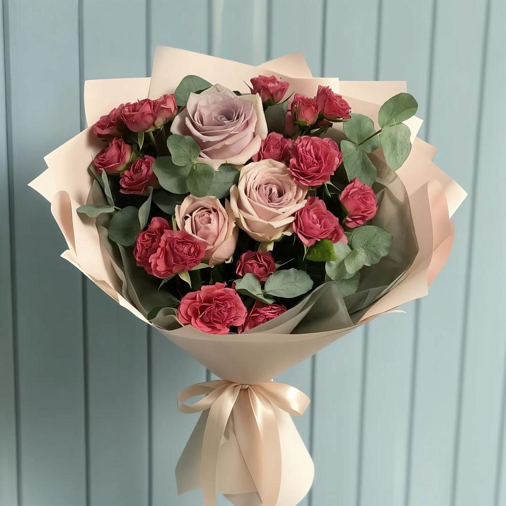 Букет цветов из: Гвоздики и Розы в Орджоникидзевском