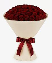 Букет 101 Бордовая роза Блэк Бакарра в Орджоникидзевском