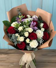 Букет цветов из:  Розы и Альстромерии в Орджоникидзевском