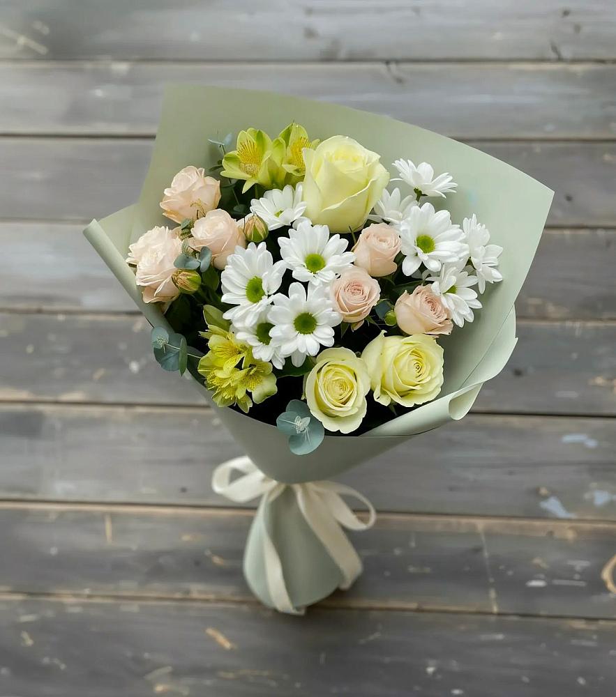 Букет цветов из: Альстромерии, Розы и Хризантемы в Орджоникидзевском