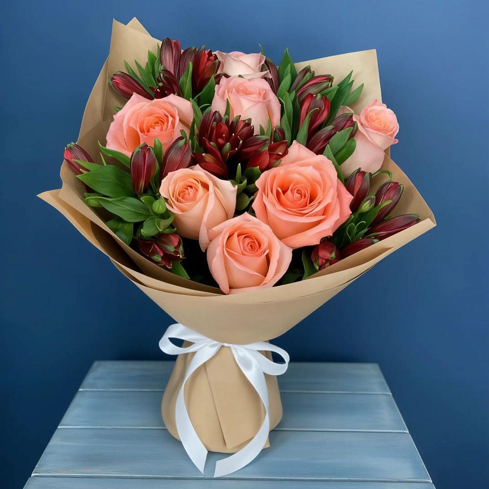 Букет цветов из: Розы и Альстромерии в Орджоникидзевском