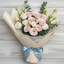 Букет цветов из:  Лизиантусы в Орджоникидзевском