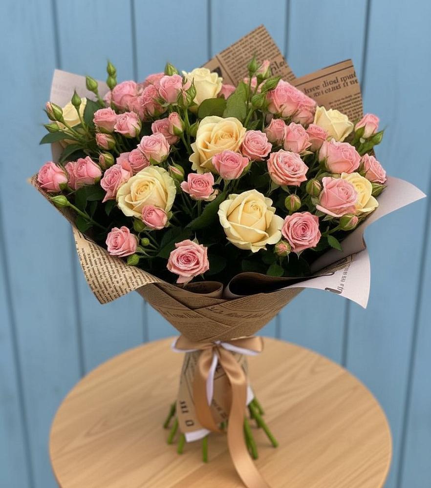 Букет цветов из: Розы в Орджоникидзевском