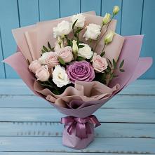 Букет цветов из:  Розы и Лизиантусы #REPLACE_PRED# Орджоникидзевском