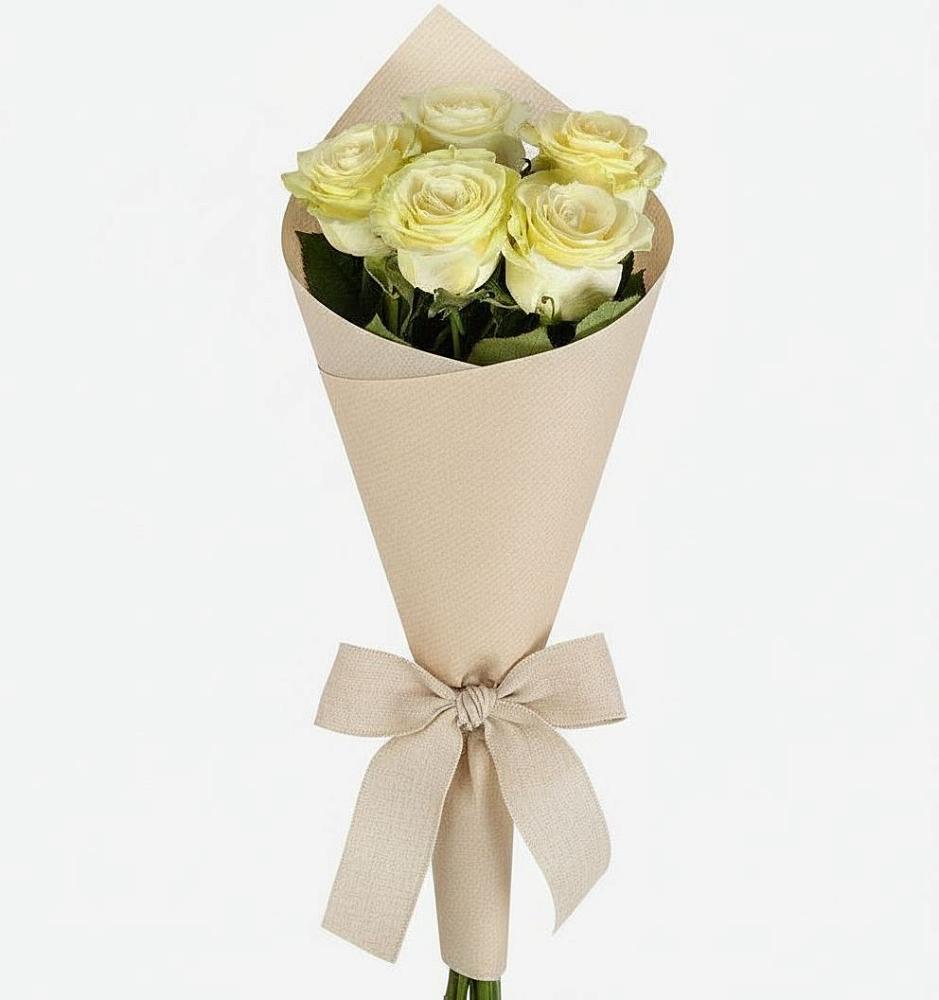 Букет цветов из: Розы в Орджоникидзевском