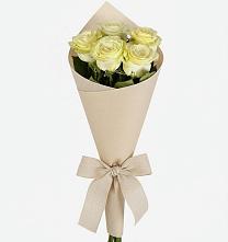 Букет цветов из:  Розы в Орджоникидзевском