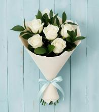 Букет цветов из:  Розы в Орджоникидзевском