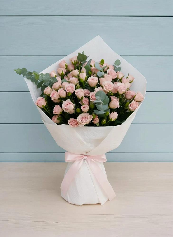 Букет цветов из: Розы в Орджоникидзевском