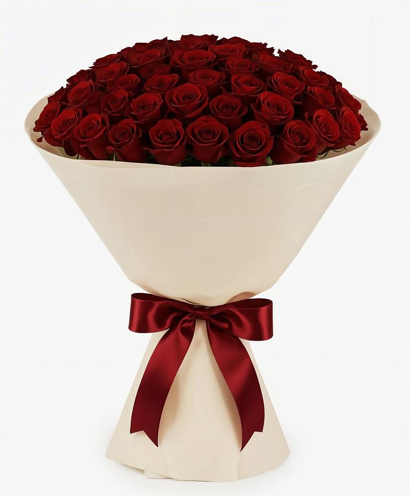 Букет 101 Бордовая роза Блэк Бакарра в Орджоникидзевском