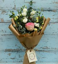 Букет цветов из:  Розы и Лизиантусы #REPLACE_PRED# Орджоникидзевском