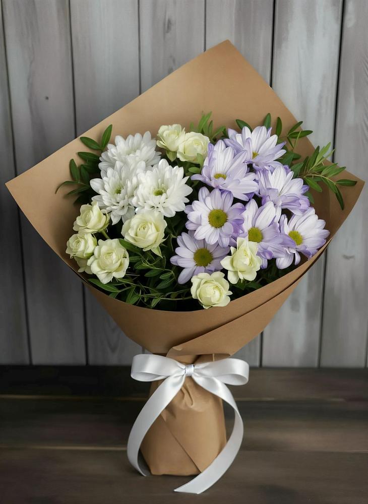 Букет цветов из: Хризантемы и Розы в Орджоникидзевском
