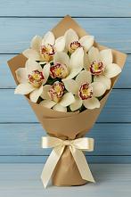 Букет цветов из:  Орхидеи и Розы в Орджоникидзевском