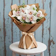 Букет цветов из:  Орхидеи и Розы в Орджоникидзевском